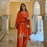 SHWETA MALPANI IN NALIKA ORANGE KURTA SET WITH DUPATTA