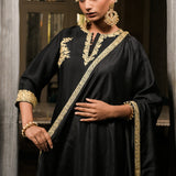 SHAAMNI BLACK KURTA SET WITH DUPATTA