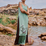 VANAM KURTA WITH DVITVA PANTS